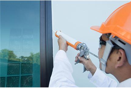 چسب درزگیر درب و پنجره