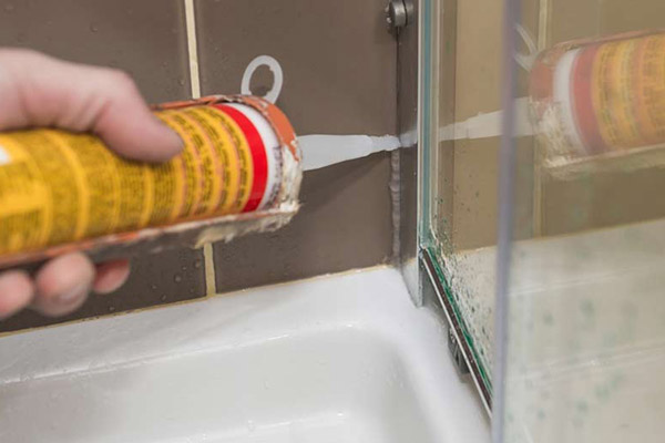 انواع حلال چسب آکواریوم